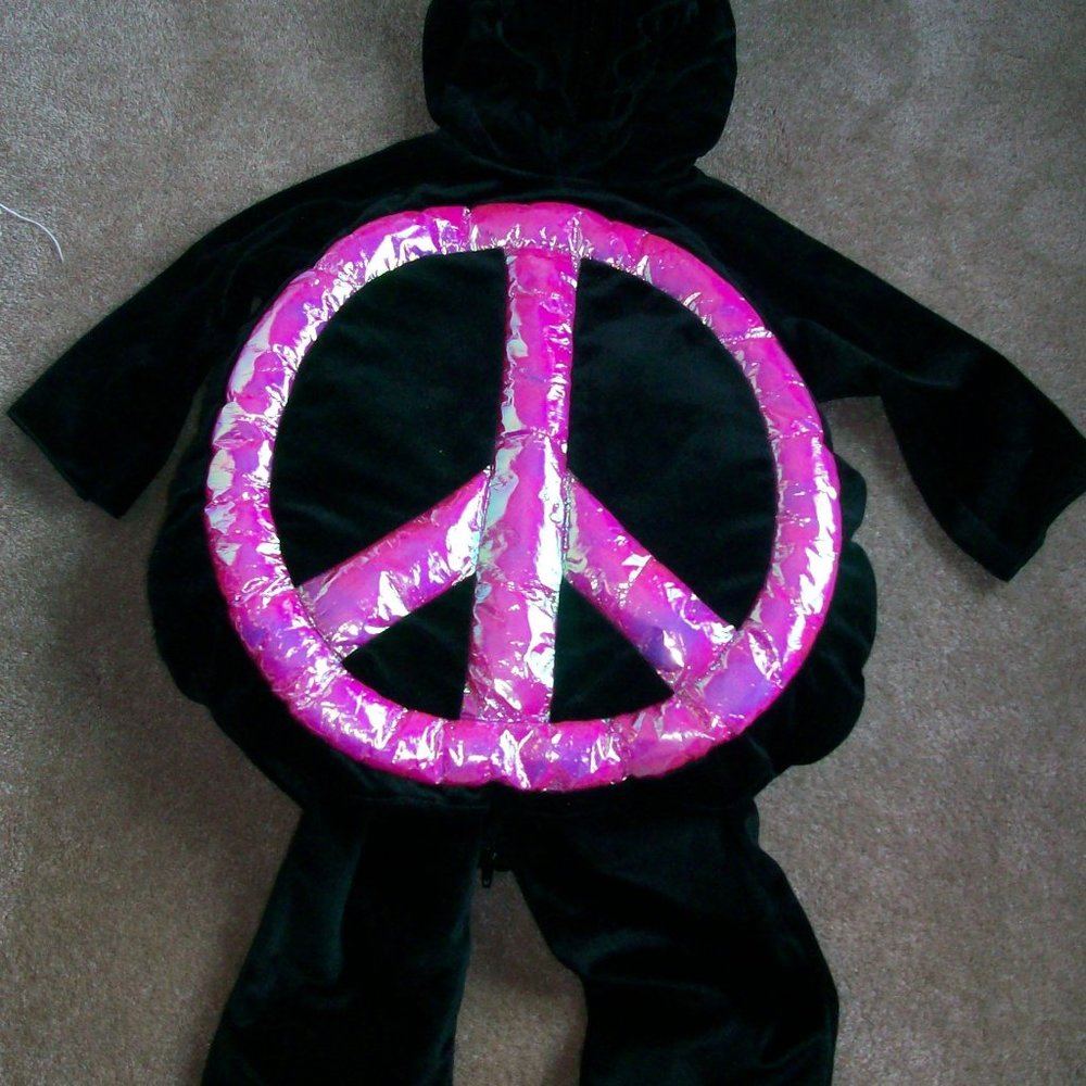 Amy Coe Two-Piece Peace Sign Halloween Costume  - New With Tags - 12 M